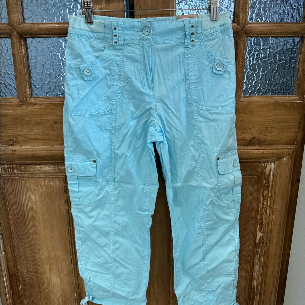Chico's Amelia Crop Cargo Pants